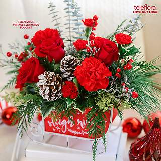 Teleflora Vintage Sleigh