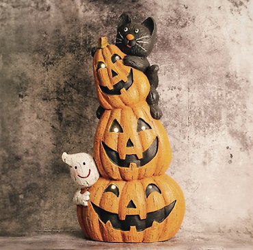 3 Jacks, A Cat and A Ghost