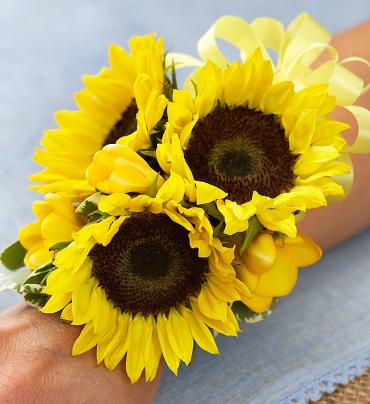 Sunny Day Corsage