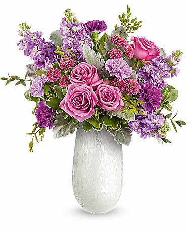 A \"My Mom Is Brillance Beyond Measure\" Bouquet